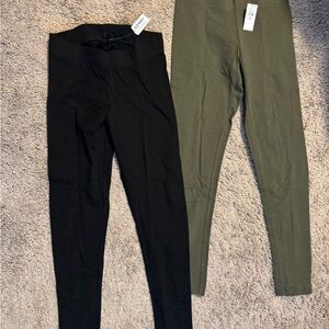 Old Navy Black and Green Leggings